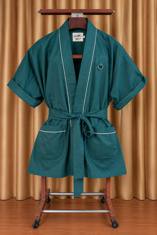 DEEP-GREEN Bwana on a wooden valet stand